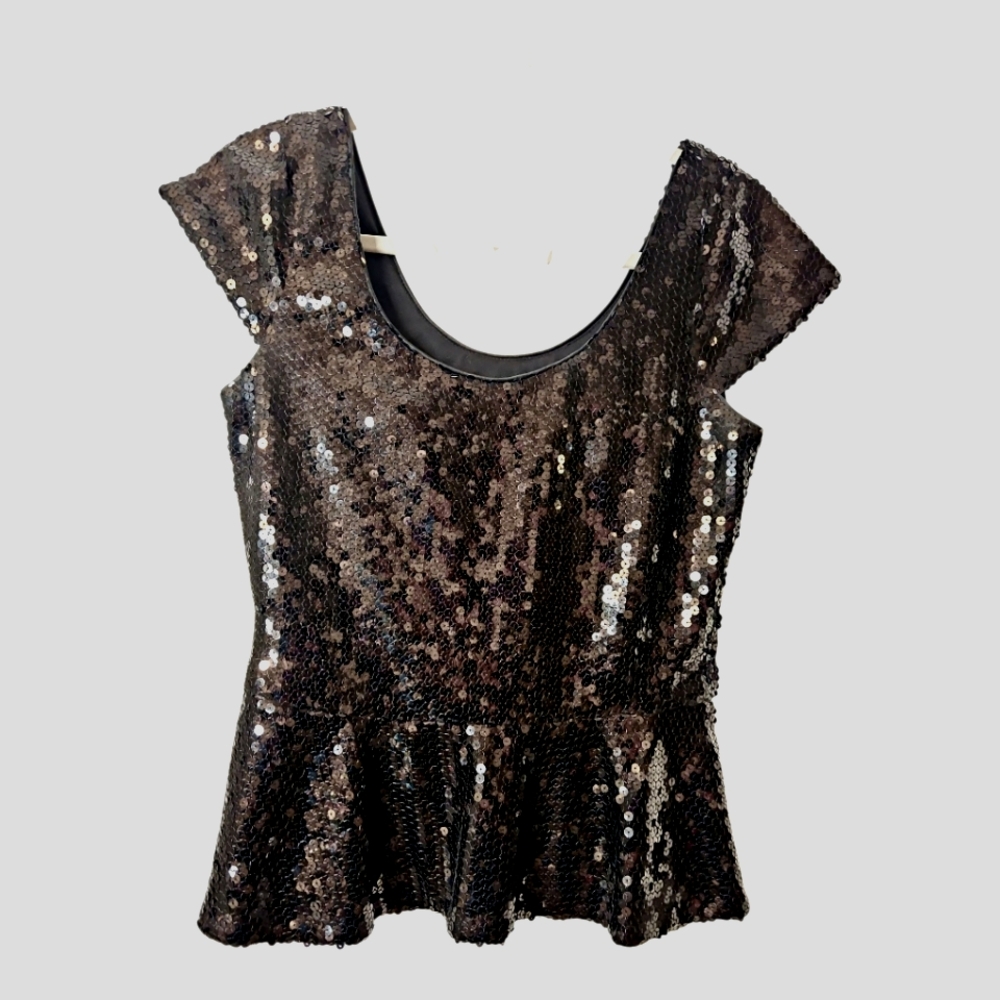 JS Boutique Cap Sleeve Black Sequin Peplum Top; Size M